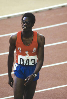 USA Edwin Moses after Men's 400M Final at Olympic Stadium. Moses w - Old Photo