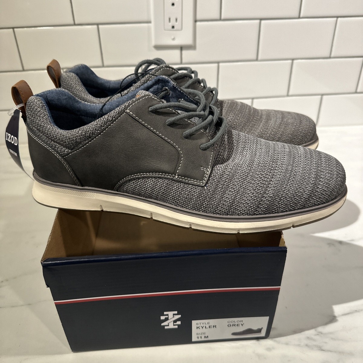 Izod Gray Kyler Knit  Sneakers Sizes 11/12  Memory Foam $35 NEW Izod Memory Foam Shoes Men main image 2