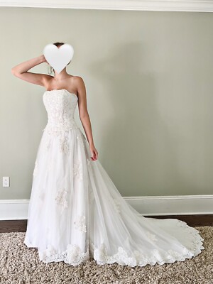 Oleg Cassini Wedding Dress size - Main Image