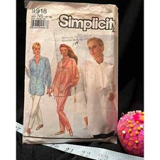 Simplicity classic button front blouse pattern with trousers 9918 size 10-18