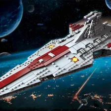 960PCS Space Battleship Building Blocks Spaceship Defense Ship MOC Model Bricks