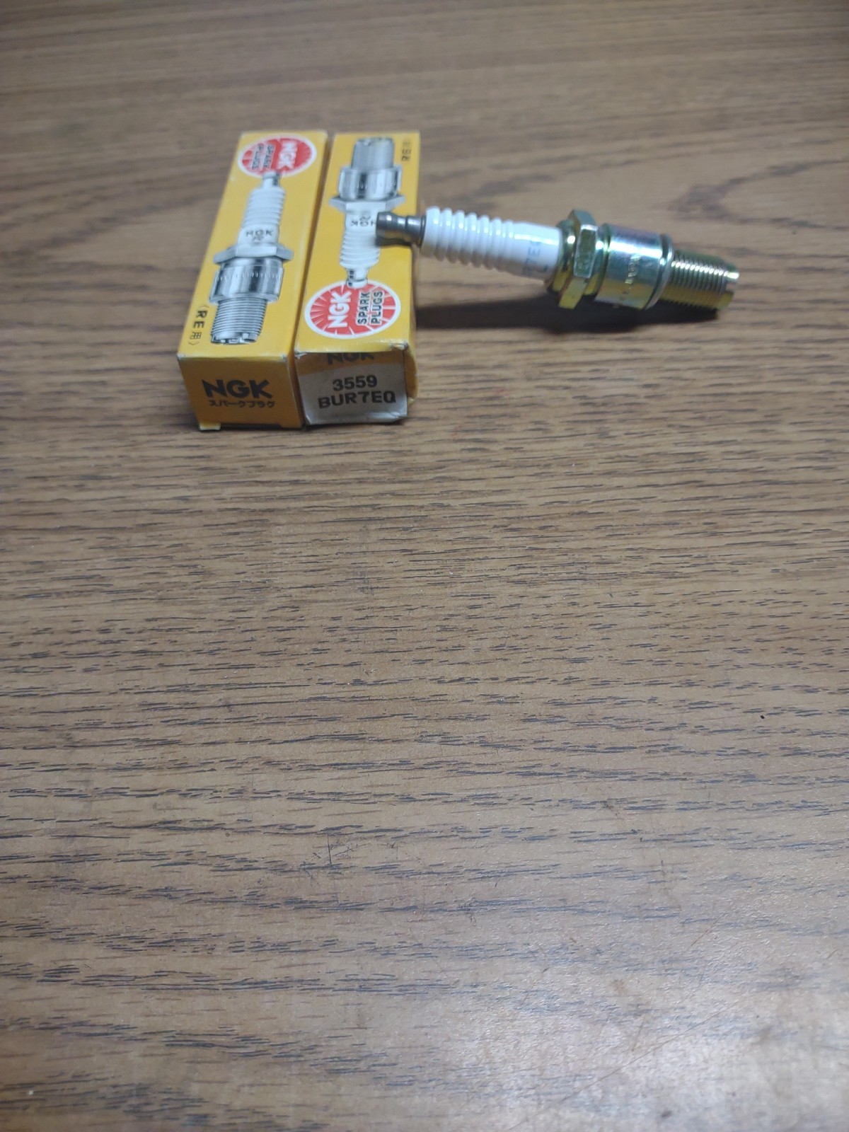 NGK   3559   BUR7EQ   Spark Plug   2 Pack