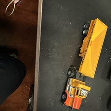 Tyco US 1 Electric Trucking Peterbilt Truck Slot Car Gravel Supply Trailer
