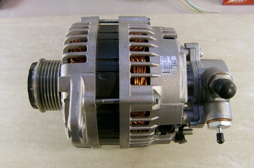 Genuine Hitachi alternator fits some Vauxhall Astra diesel lr1110-503F 110AMP - Picture 6 of 16