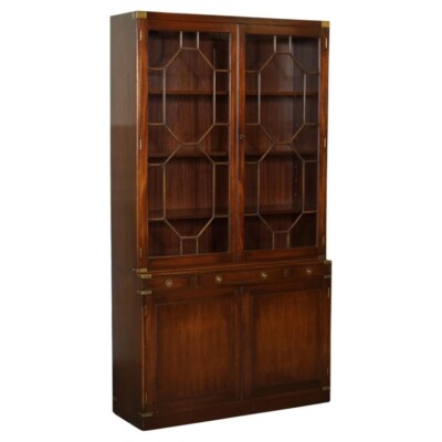 VINTAGE BEVAN FUNNELL MILITÄRFELDZUG ASTRAL VERGLASTE BIBLIOTHEK VITRINE