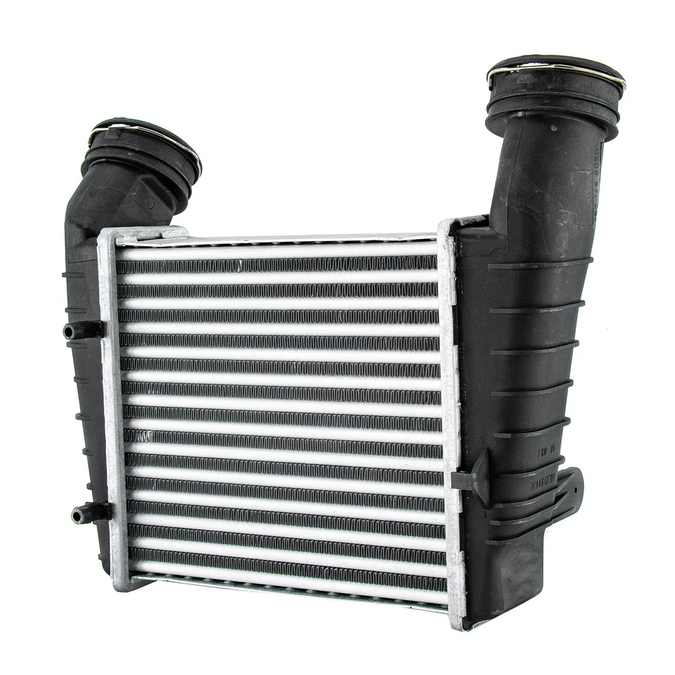 Intercooler For 2016-2021 2017  Chevrolet Colorado GMC Canyon 2.8L L4 DIESEL Foto 2 de 4