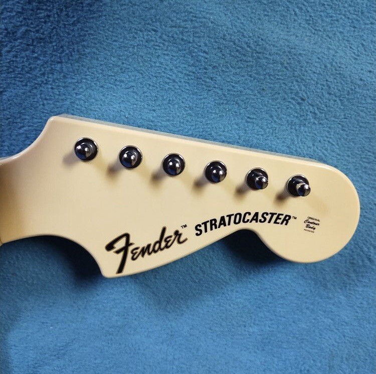 Rock Band AC DC Live Xbox 360 With Rockband Fender Stratocaster Guitar ...