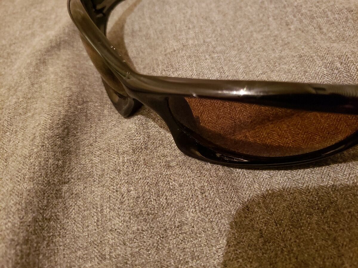 Oakley Monster Dog Polished Black w/ Shallow Blue Polarized Oakley Monster Dog Polished Black w/ Shallow Blue Polarized