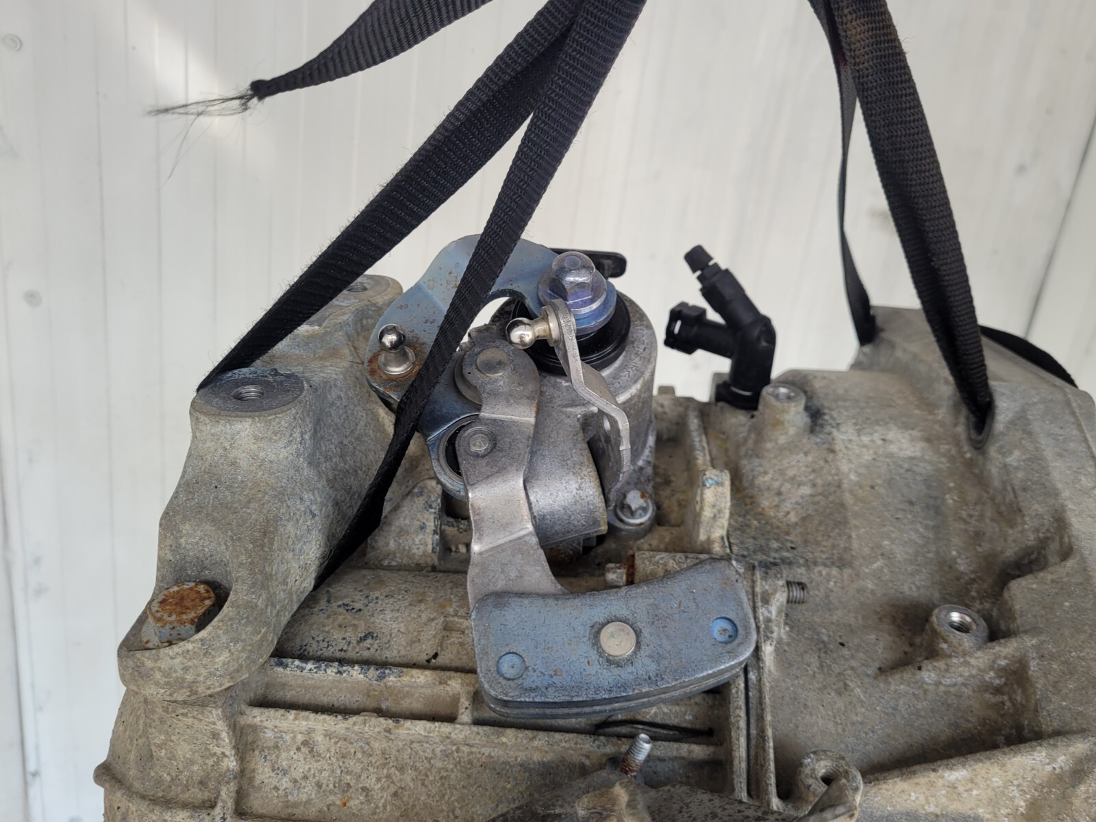 Vauxhall ASTRA J 2.0 Diesel F40 6 Speed Manual Gearbox 55564375 