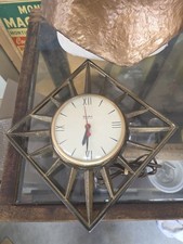 Vintage 1950s Made In USA United Clock Corp Starburst Wall Clock Model 81