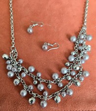 Silvertone Dangle Necklace Earring Set