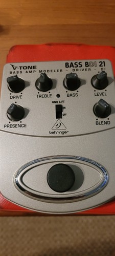 Beringer BDI21 V-TONE BASS DRIVER DI used but in excellent condition In Box