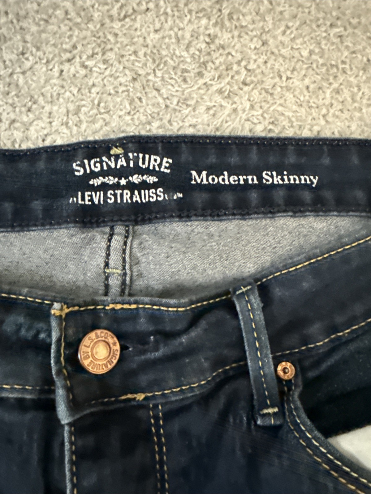 Levi's Denizen Women's Modern Skinny Jeans W33 L30 thumbnail 2