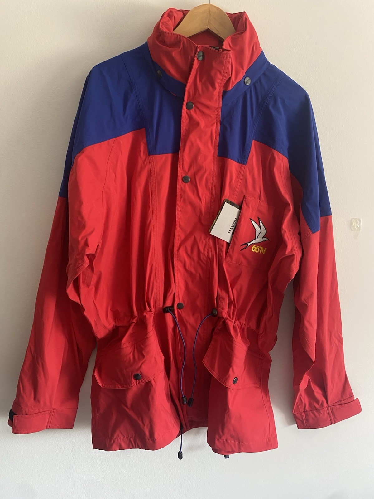 Abrigo Chaqueta 66 North Kria Neoshell Bloques de Colores Talla Mediana/Grande Nuevo