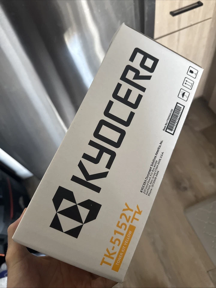 Cartucho de tóner amarillo Kyocera TK-5282Y Foto 3 de 3