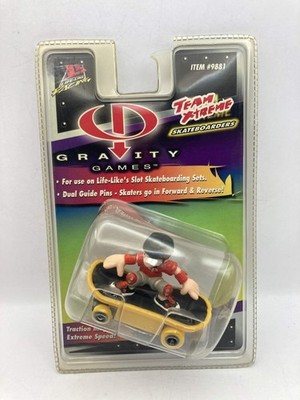 2001 Life-Like Skateboard - Gravity Games - Slot Car Red Shirt