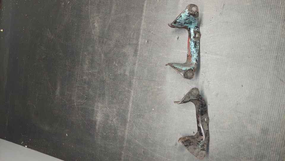 Pontiac Firebird Trans Am 400 1975-1981 soporte de montaje del motor del motor Foto 2 de 4