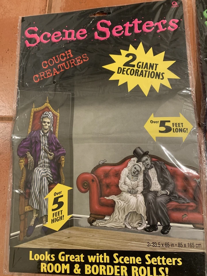 VINTAGE Creatures Skeleton Wall Decoration Halloween Haunted NOS Scene Setters - Image 4 of 4