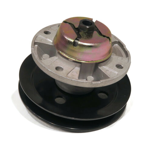 Spindle Assembly with Pulley for John Deere F620, F680, F687 ZTrak Mower Decks - Picture 1 of 8