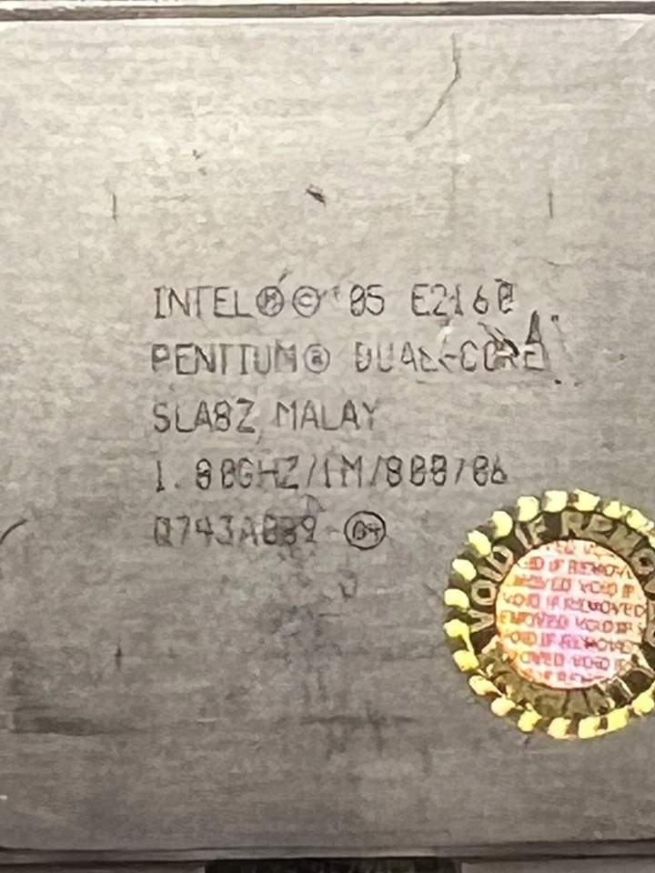 ✅NEW✅  INTEL SLA8Z E2160 Pentium Dual Core Processor CPU 1.8GHz/1M/800MHz 25 - Image 2 of 4