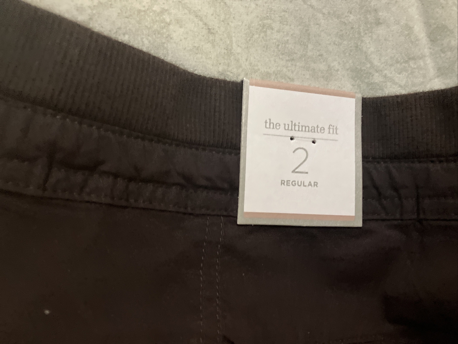 New CHICO'S Pants Size 2 Chocolate Ultimate Fit Cool Cargo Roll Snap