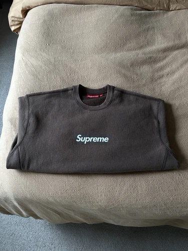 Logo Supreme boîte lavée col rond marron SS25 taille M moyen PRÊT À EXPÉDIER LOOK ?