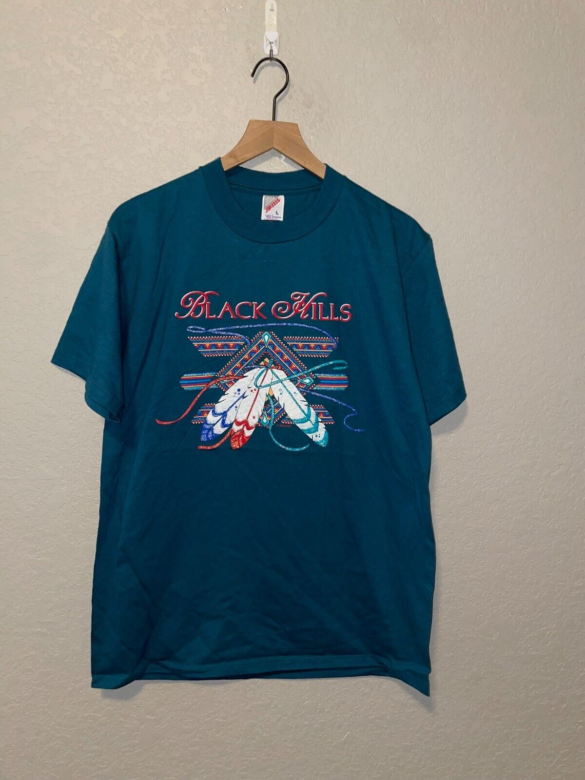 90s Vintage Jerzees Black Hills Feather Native Am… - image 1