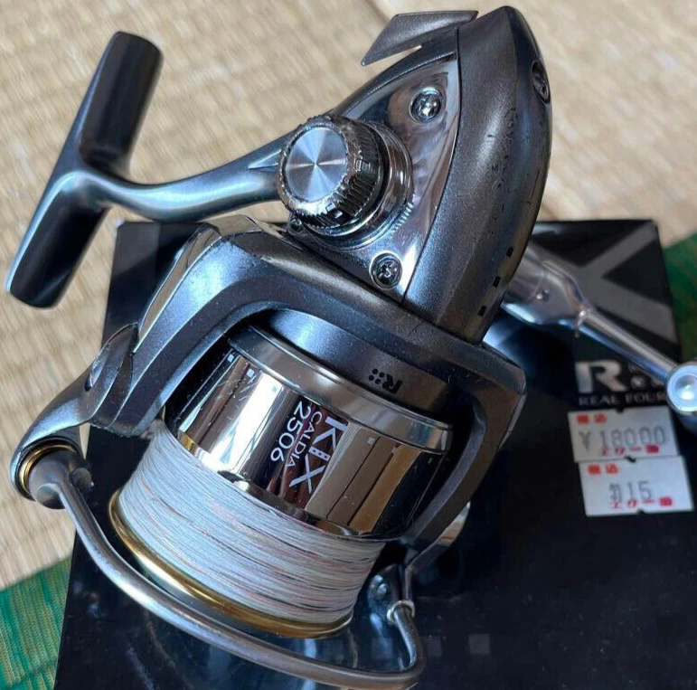 Daiwa Caldia Kix 2506W Spinning Fishing Reel Saltwater