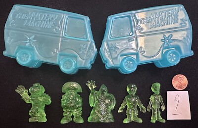 Scooby-Doo! Tiny Mights Mini-figures -  M.U.S.C.L.E. - Clearn Green Sparkle