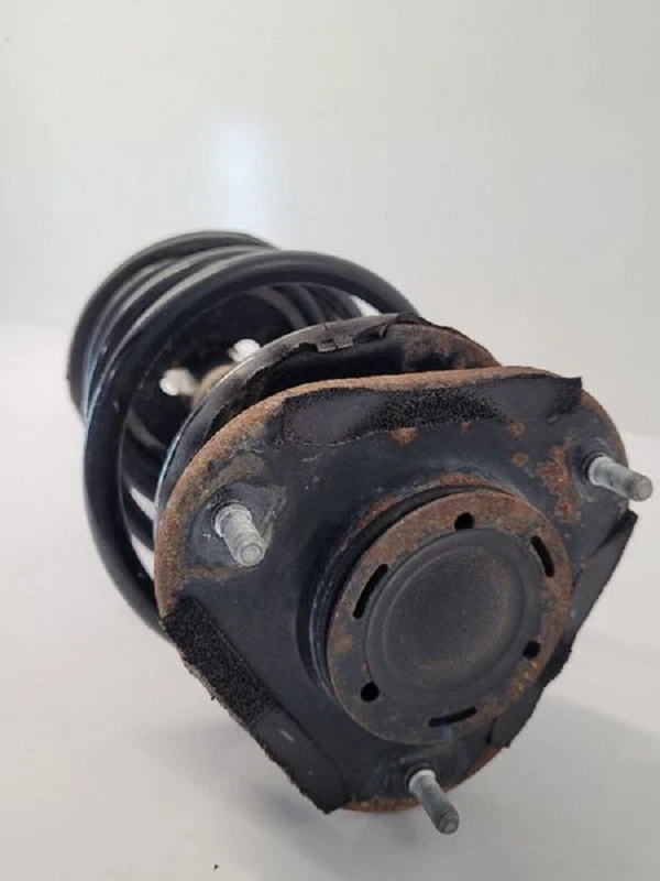 Conjunto de cartucho de apoio de suspensão dianteiro direito Toyota Corolla 2003-2008 fabricante de equipamento original - Imagem 4 de 4