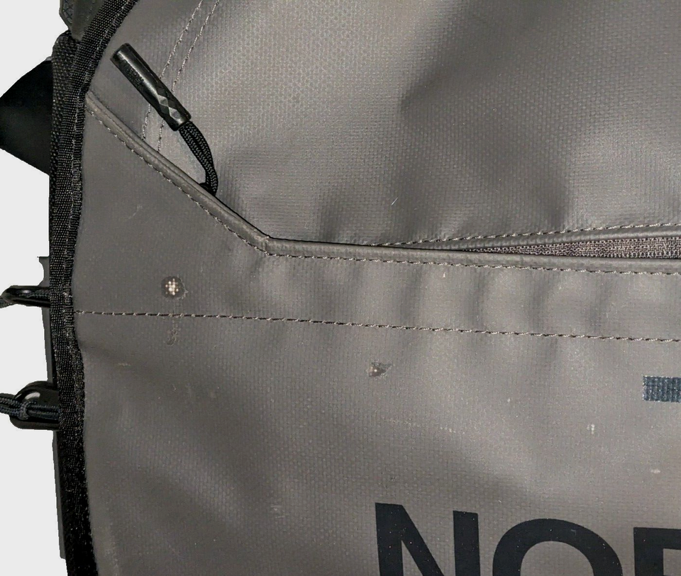 THE NORTH FACE Rolling Thunder 22” CARRYON Luggage BAG Wheeled