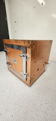 ETS-Lindgren 5240-24 Tabletop RF Shielded Test Box + filters