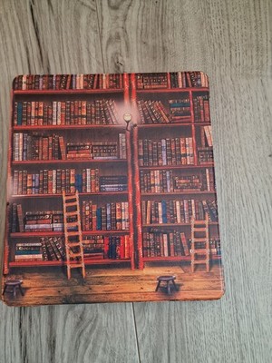 E-Book-Reader Kindle 2019 Scribe   Hülle   Bücherwand   NEUw   NP 34,95   (v)