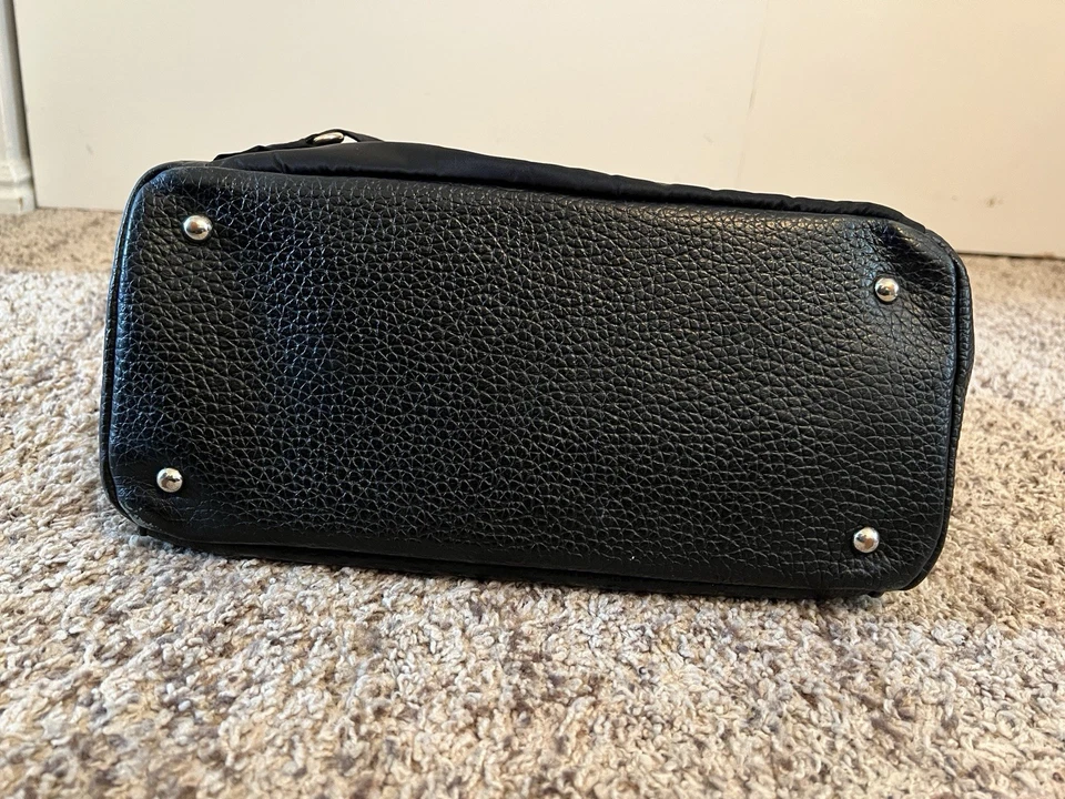 BOLSO PAÑALES STORKSAK ST.JAMES LUXE CUERO NEGRO  Foto 3 de 4