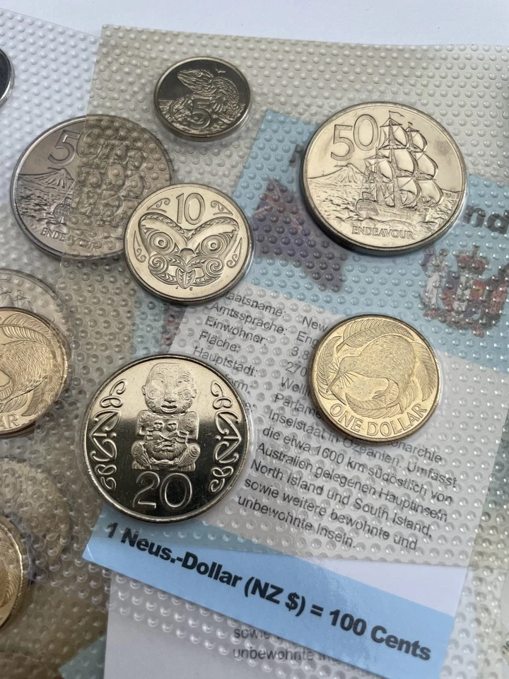 Туристический набор 2004 NZ/German New Zealand с РЕДКИМ двойным ободком монета с ошибкой MULE 10c - Изображение 3 из 4