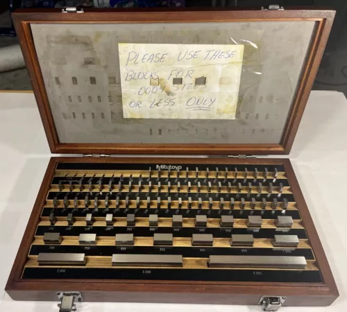 Mitutoyo Gage Block Set 516-902 .050-4.000