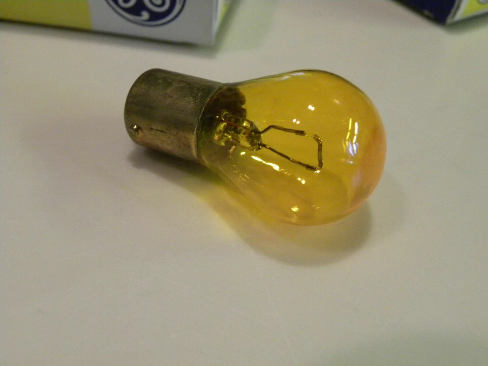 GE 10 X 1156 NA Señal de giro Bombilla Trasera Freno Parada Girar Delantero OEM ÁMBAR Foto 2 de 4