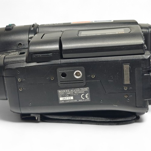 Sony Handycam CCD-TRV26E Camcorder Video8 XR 220x NightShot Camera, Charger, Bag - Picture 8 of 10