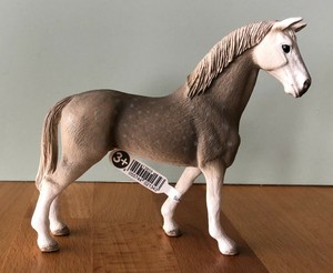 schleich holsteiner gelding