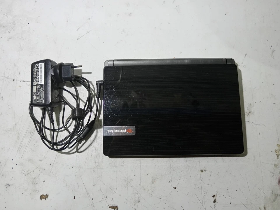 NOTEBOOK packard bell windows 7 starter RAM 1gb - Immagine 3 di 4