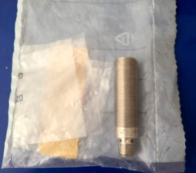 IFM Efector IGK2005-ARKA/M/V4A/LS-104AK IGT002 Inductive Sensor