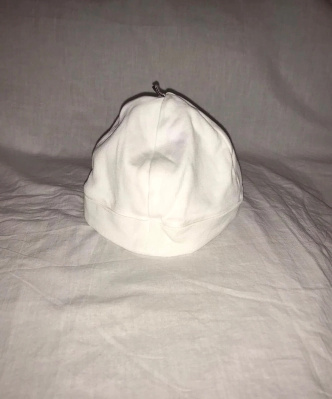 Baby hat, Burberry, white color