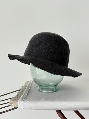 COMME des GARÇONS Shirt wool hat ブラック L s-l400.jpg