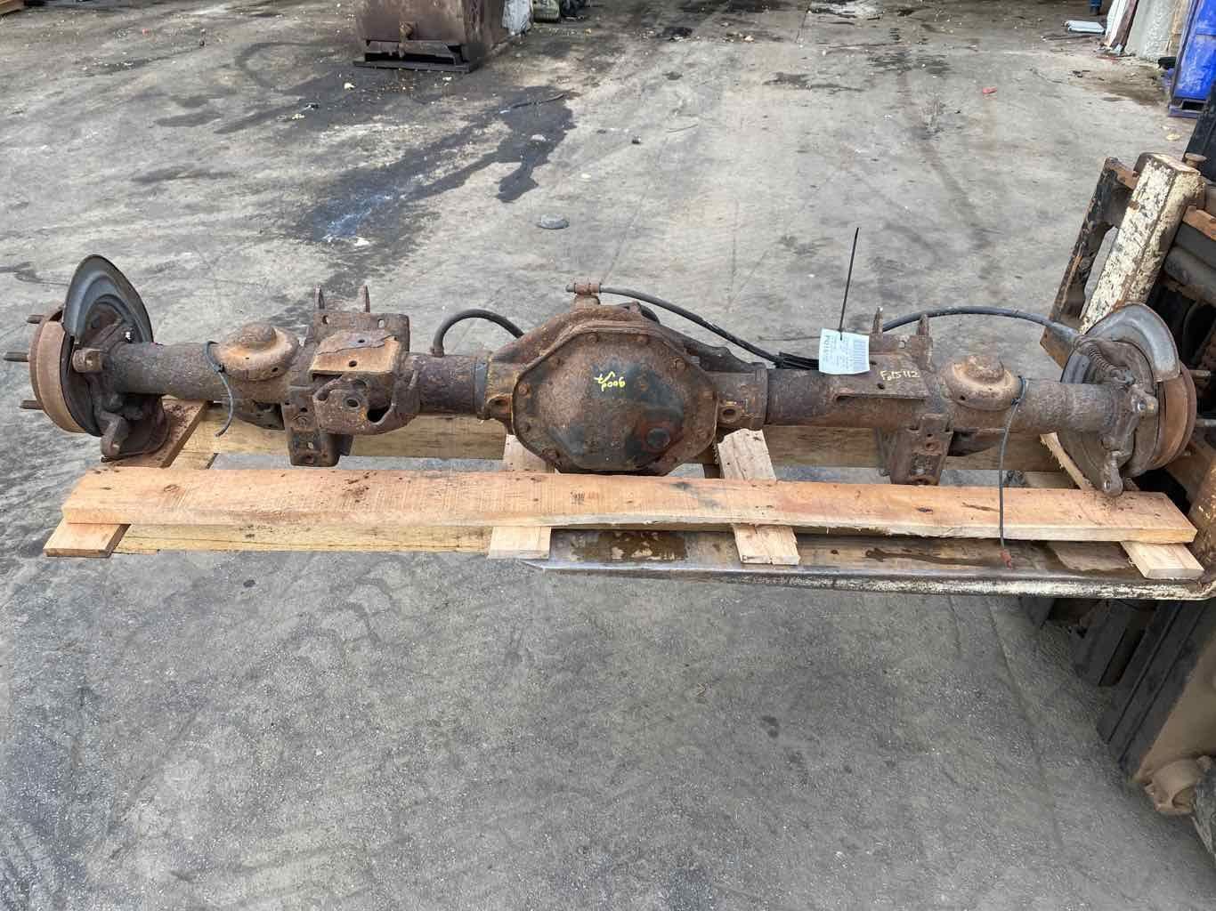 Rear Differential Axle Assembly DODGE PICKUP 1500 09 10 eBay