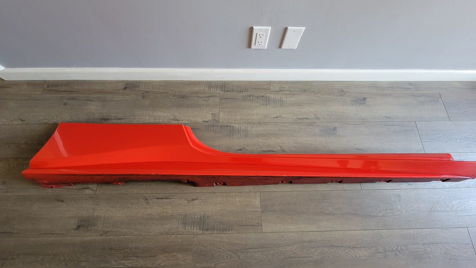 FERRARI 488 GTB PASSENGER RIGHT SIDE ROCKER PANEL OEM 86612000
