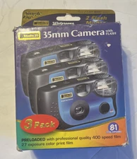 Walgreens Studio 35 Single-Use 35mm Camera w/ Flash 81 Exposures 3 Pack Exp 2008