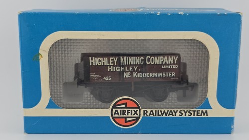 Airfix Railway 7 Plank Wagon Highley Mining Company 54382-6 OO Hornby Wren Dublo | Condition: Used