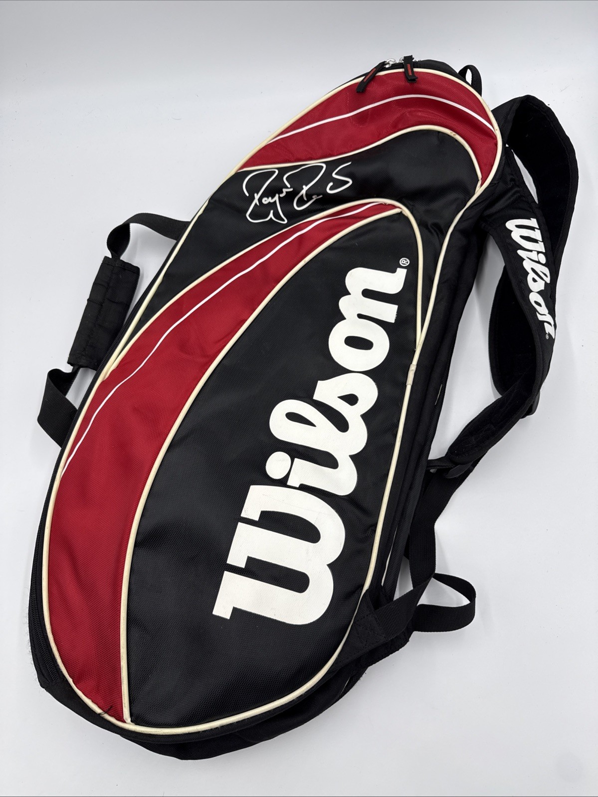 Wilson Roger Federer Signature 6-Racquet Tennis Bag (Red/Bla