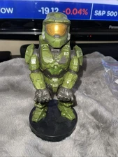 Halo Infinite Master Chief Cable Guys Phone & Controller Holder Statue 8” Figure