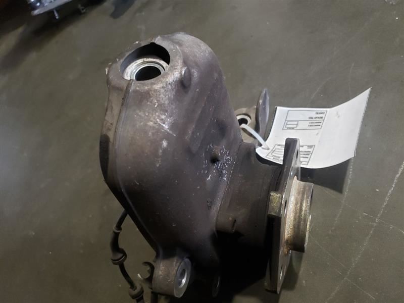 2007 Maserati Quattroporte Sport GT Left Front Spindle/Knuckle OEM